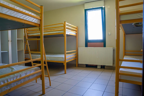 CHAMBRE-4 CHAMBRE-4